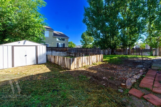 Building Photo - 9356 Jackrabbit Ln