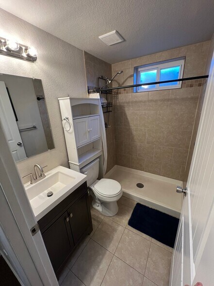 Building Photo - 7545 Turner Dr