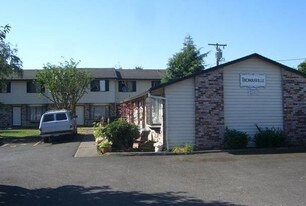 Building Photo - Kensington Terrace - KT-142