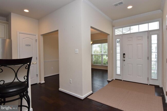 Building Photo - 20560 Charlotte Blvd