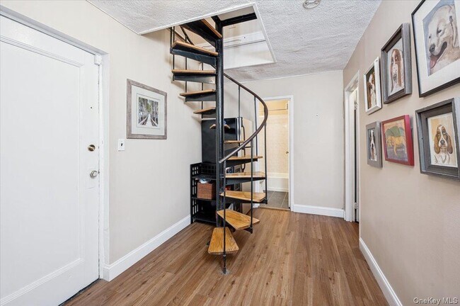 Building Photo - 3 Campus Pl