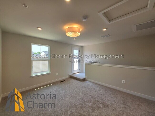 Building Photo - 2928 Maisel St