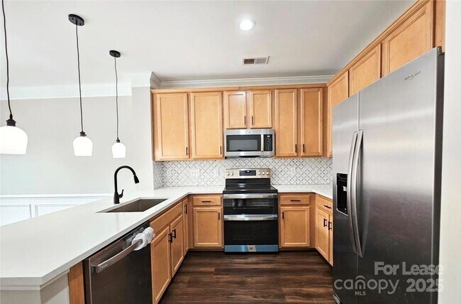 Building Photo - 2108 Ayrsley Town Blvd