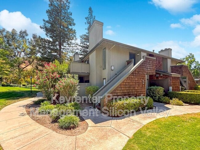 Building Photo - 1902 La Terrace Cir