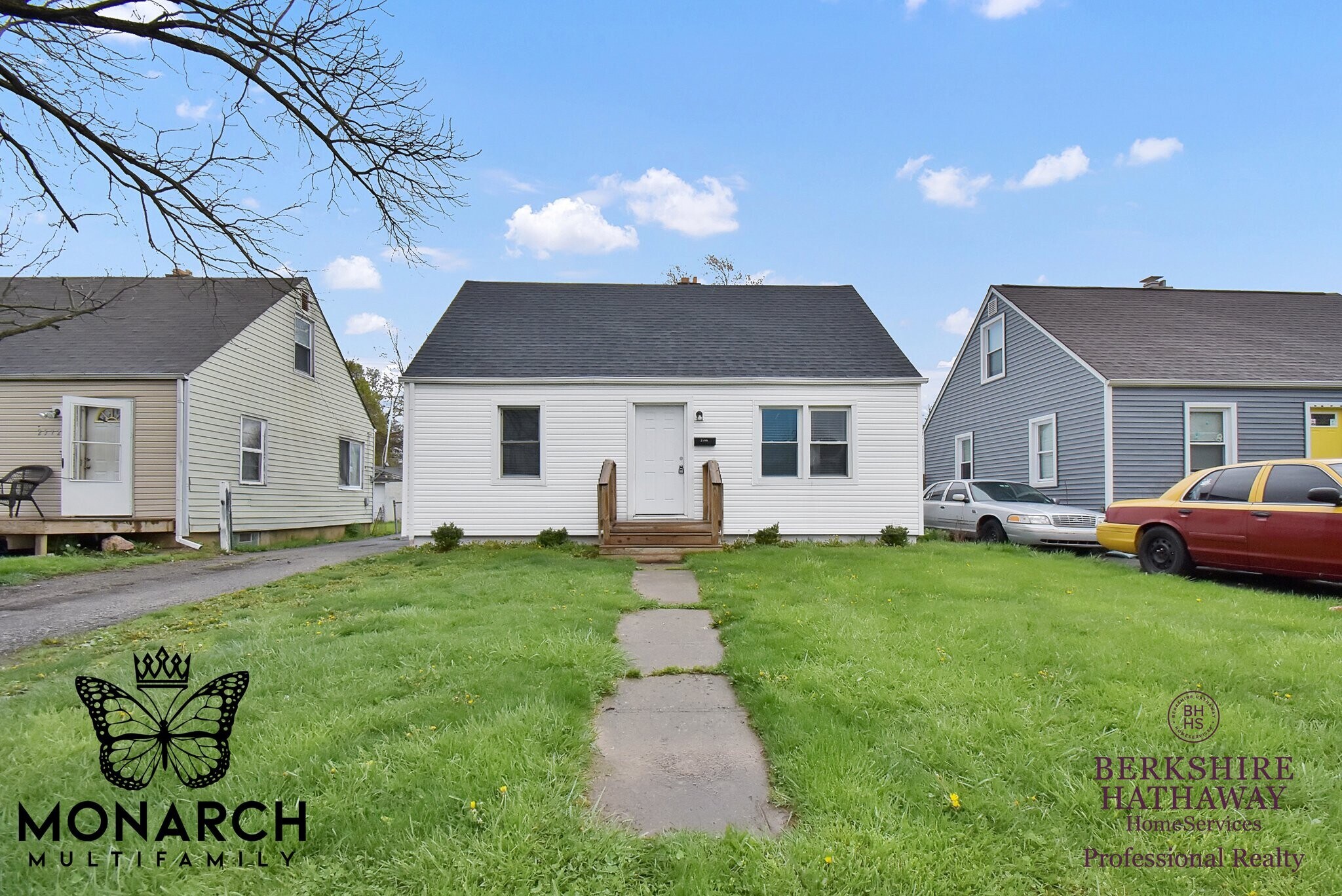 Building Photo - 2566 Atwood Ter