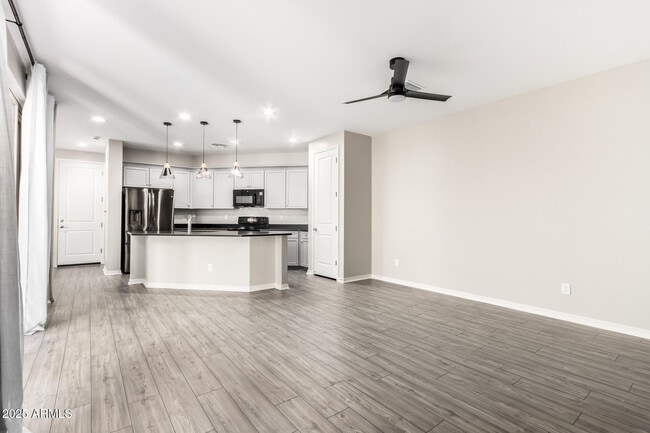 Building Photo - 2492 S Betty St