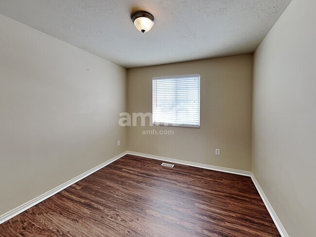 Building Photo - 15137 S Moab Way