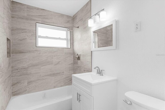 Building Photo - 21530 Glendale Ave