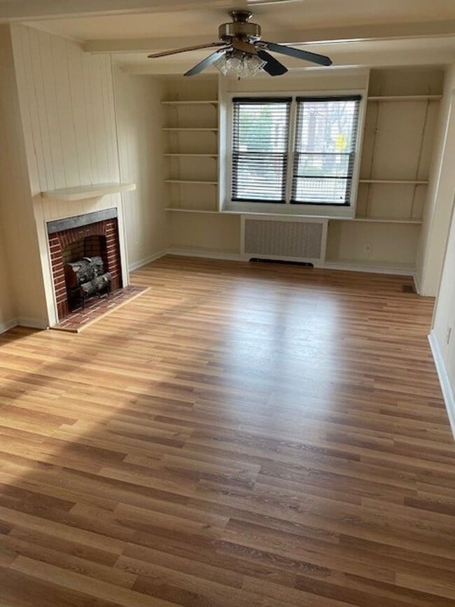 Building Photo - Charming Three-Bedroom Home in Cedmont!