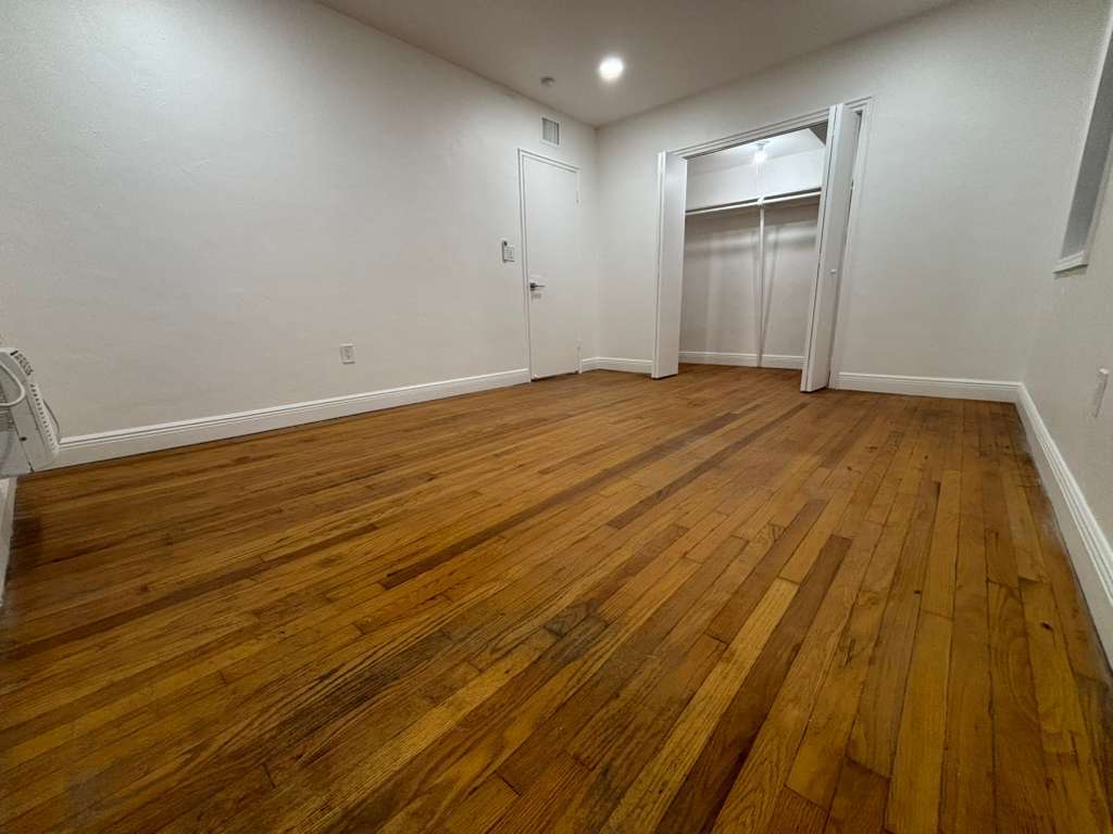 Building Photo - 795 84th St