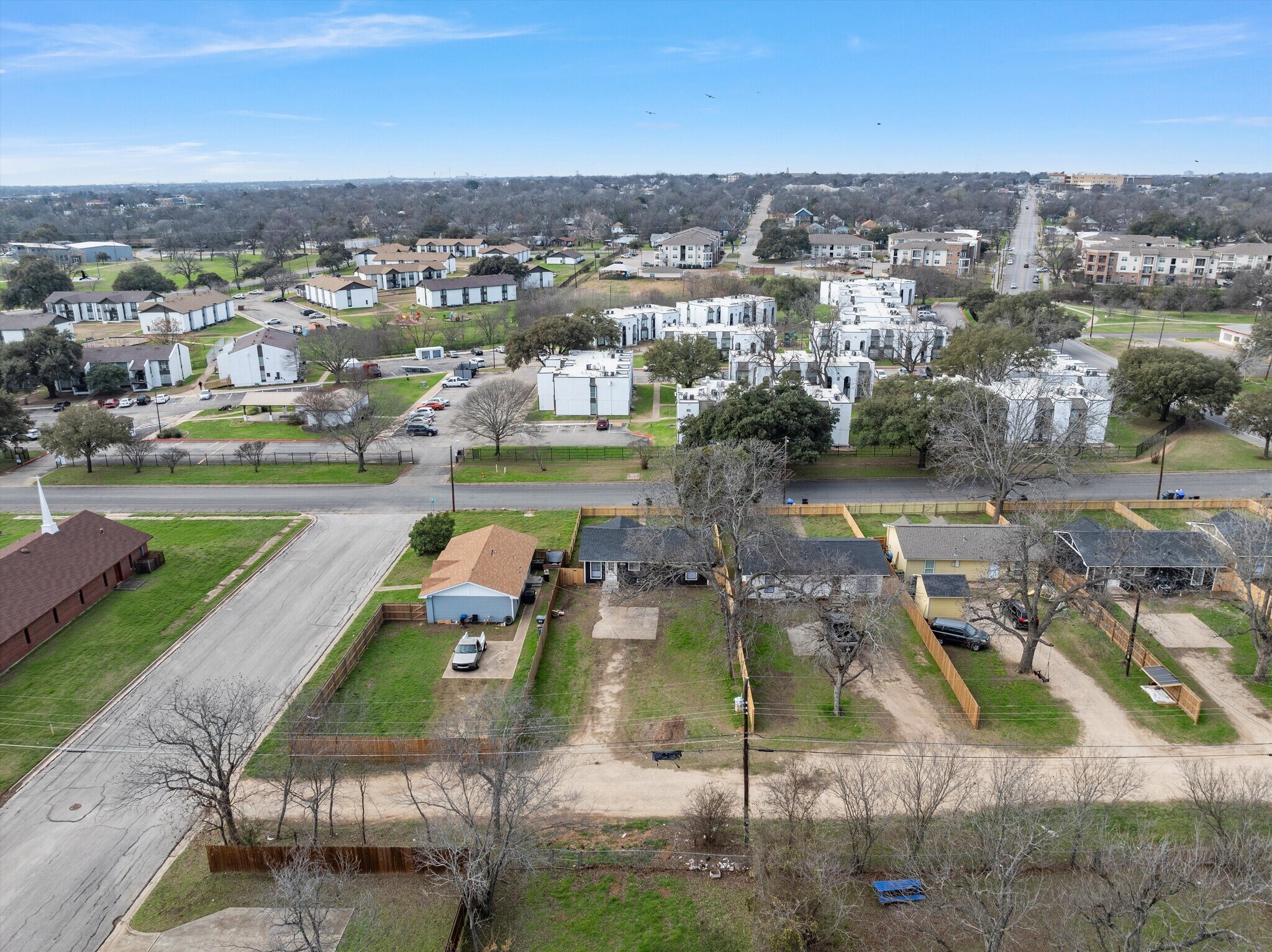 Building Photo - 1205 N 6th St