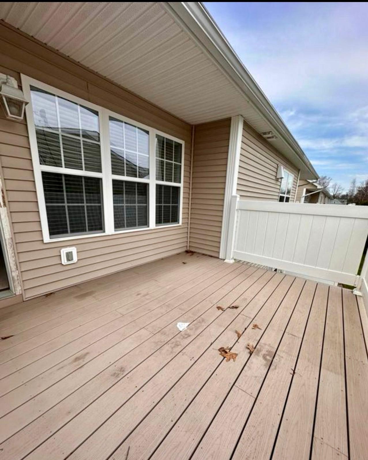 Building Photo - 2000 Curry Rd