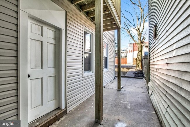 Building Photo - Spacious 3 Bedroom 1.5 Bath home in York, ...
