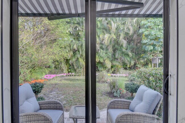 Building Photo - 13302 Doubletree Cir