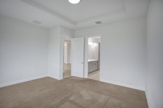 Building Photo - New House for Rent