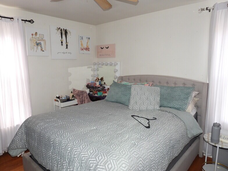 Bedroom 1 - 69 Brinkerhoff St