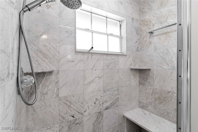 Building Photo - 443 Dundee Ct