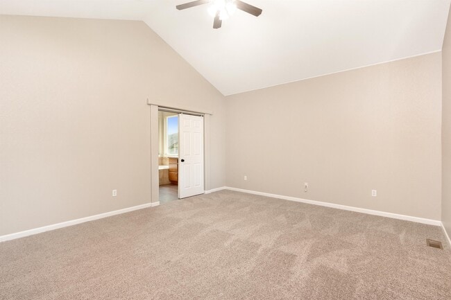 Building Photo - 8700 Triple Crown Dr