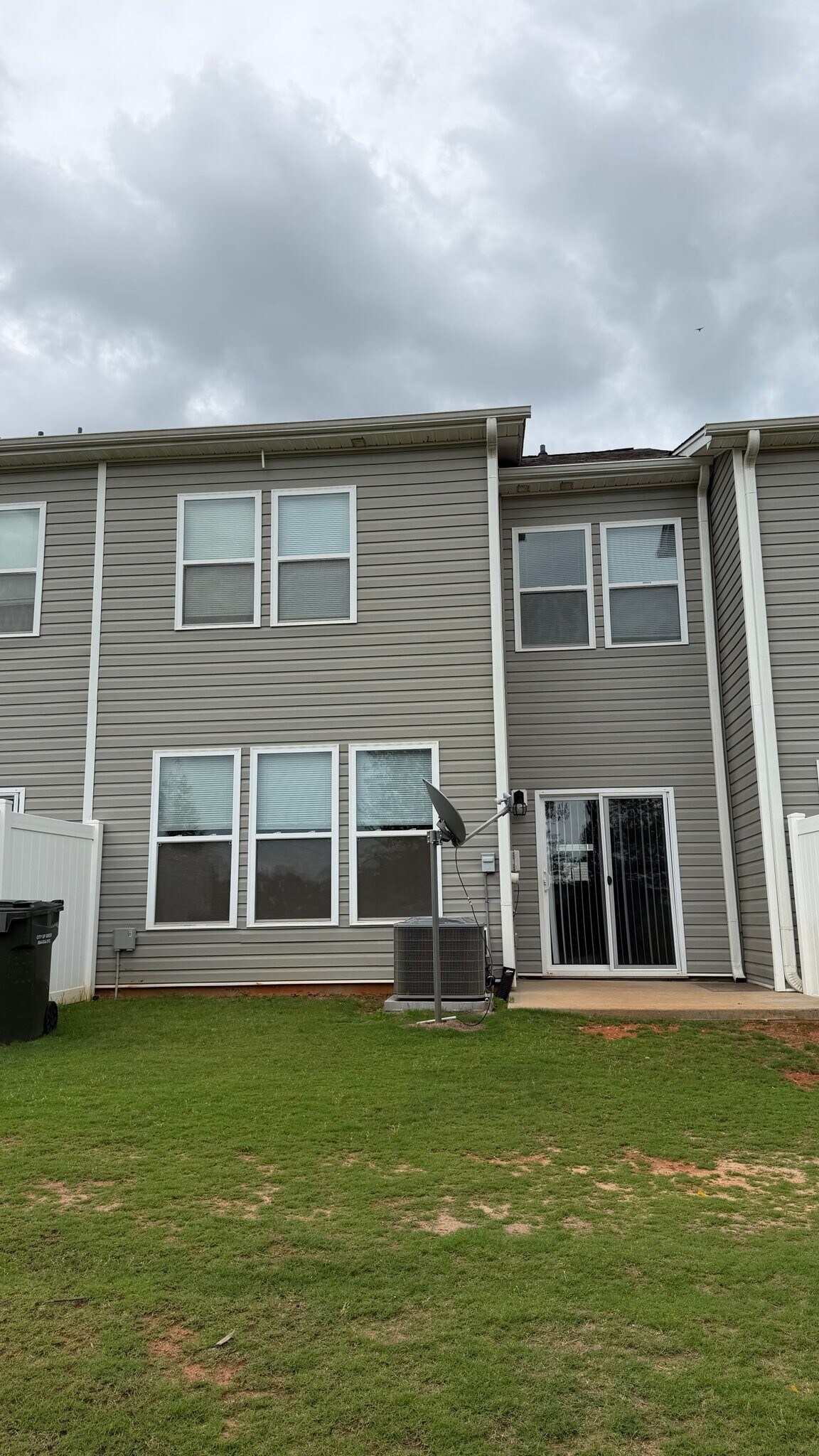 Building Photo - 309 Yellow Fox Rd