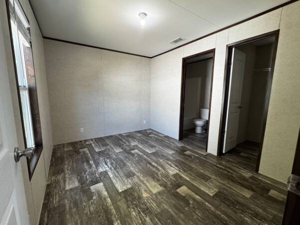 Building Photo - 1721 Pinn Rd