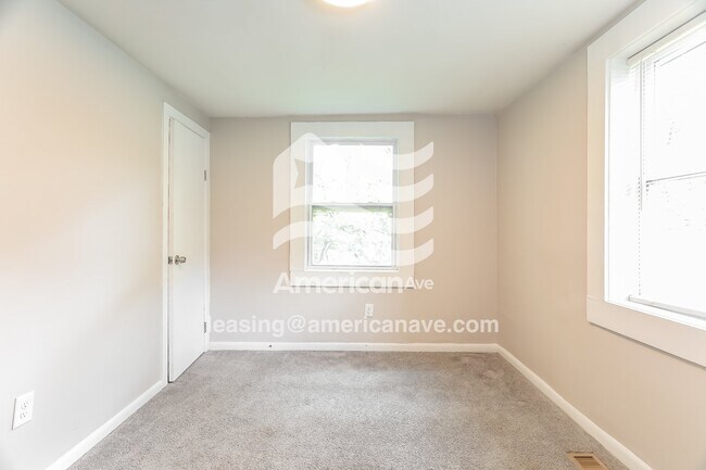 Building Photo - 9716 Westfield Rd