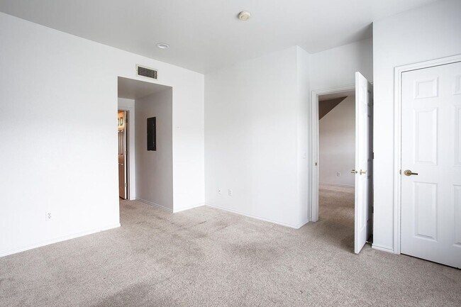 Building Photo - 900 Bitner Rd
