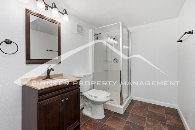 Building Photo - Beautiful Single Family Home Fenced in Yard and Central AC