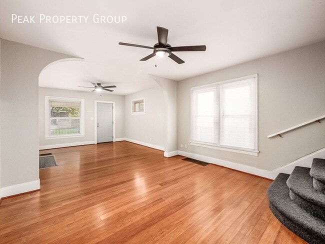 Building Photo - 1411 N 5th St