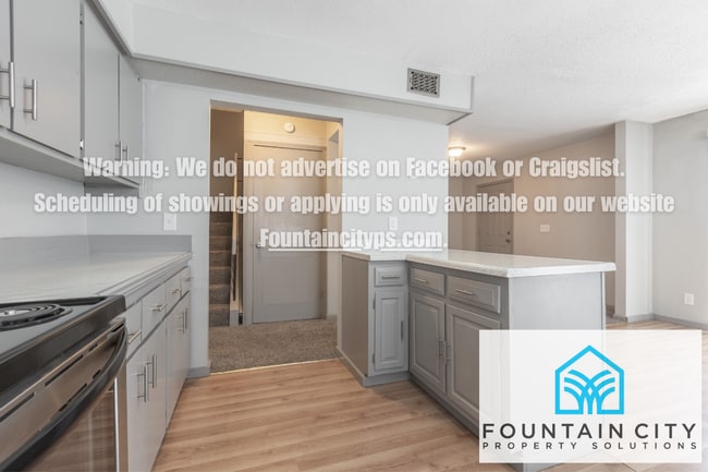Building Photo - Spacious 4 Bed / 3 Bath Townhome in Liberty – Pet Friendly!