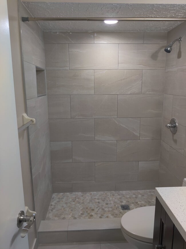 Building Photo - 4502 Mercado Dr