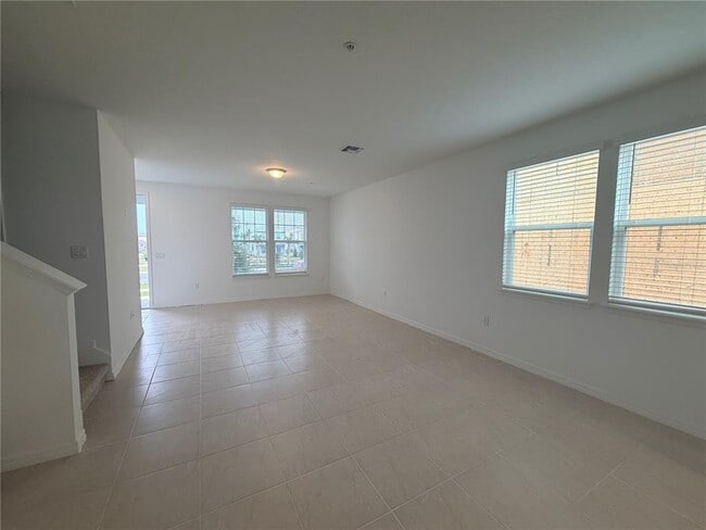 Building Photo - 4569 ORCHARD VIEW Aly