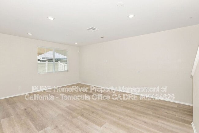 Building Photo - 40702 Birchfield Dr