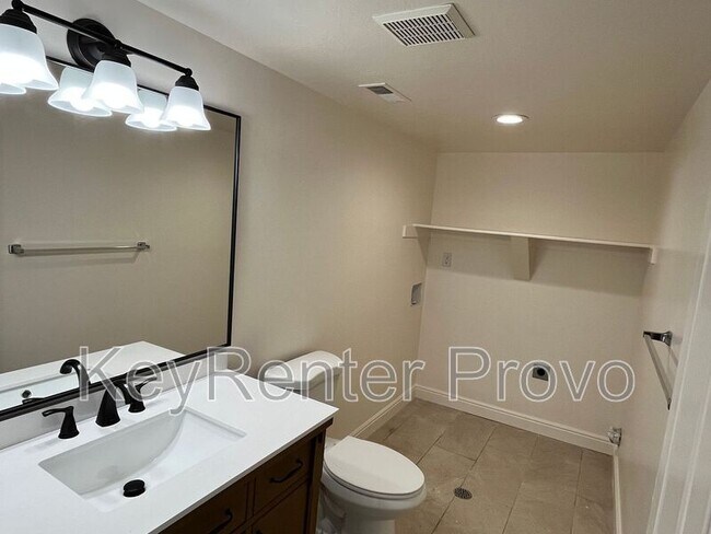 Building Photo - 1893 W 800 N St