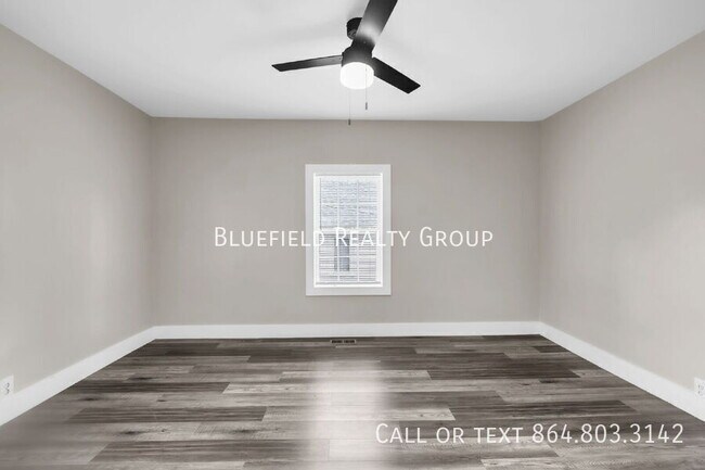 Building Photo - 212 E Bearden St