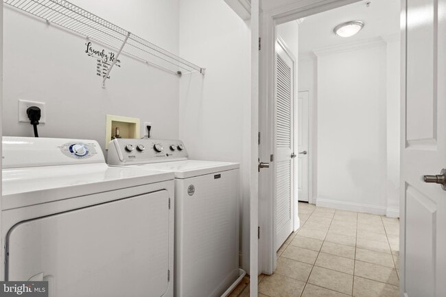 Building Photo - 1391 Pennsylvania Ave. SE