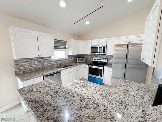 Building Photo - 1111 NW 19th Terrace