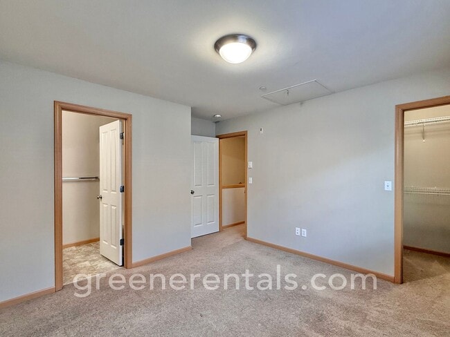 Building Photo - Coming Soon! 2BR 2.5BA Condo in Horizon Po...