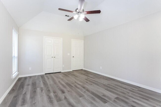 Building Photo - 3352 Jessica Ct