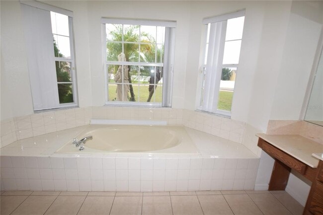 Building Photo - 2604 Lutza Way