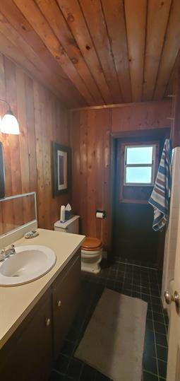 Building Photo - Charming beach house in beautiful New Smyrna Beach