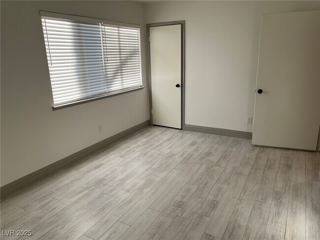 Building Photo - 2692 Matogroso Ln