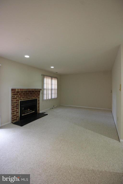 Building Photo - 5117 Bellemeade Ln