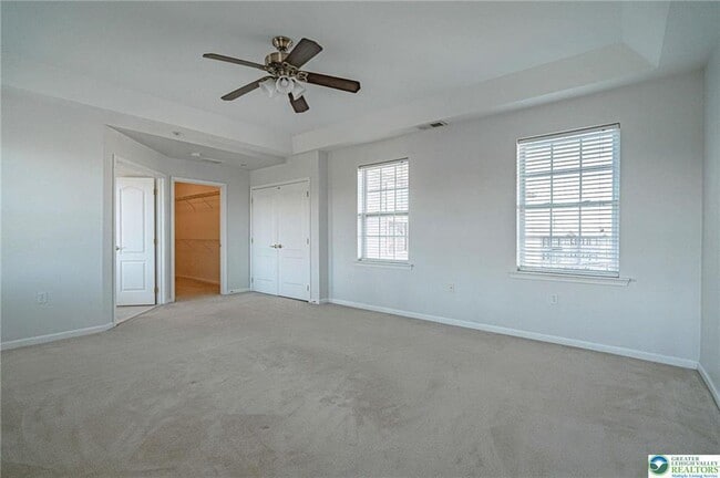 Building Photo - 6885 Pioneer Dr