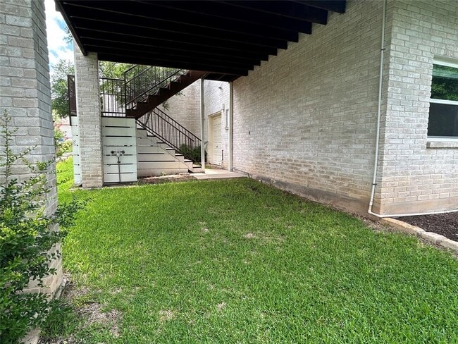 Building Photo - 41 Stillmeadow Dr