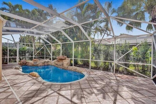 Building Photo - 11032 Boston Dr