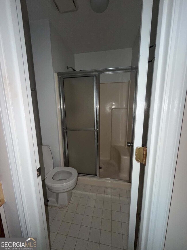 Building Photo - 7021 Whitfield Dr