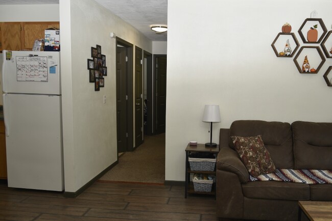 Building Photo - 3360 Patti Dr
