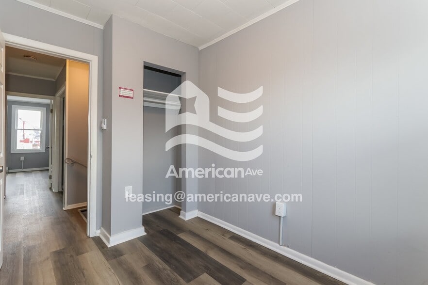 Building Photo - 6016 N 20th St