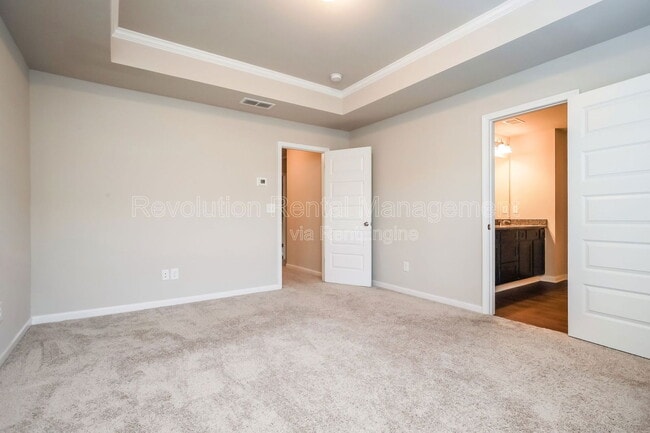 Building Photo - 112 Hunts Ml Cir