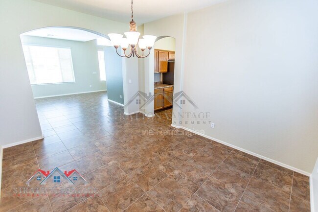 Building Photo - 17932 W Caribbean Ln